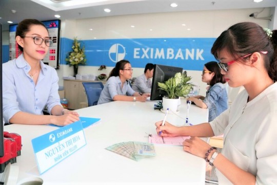 Eximbank làm việc với chủ thẻ tín dụng, đảm bảo lợi ích hài hòa với khách hàng